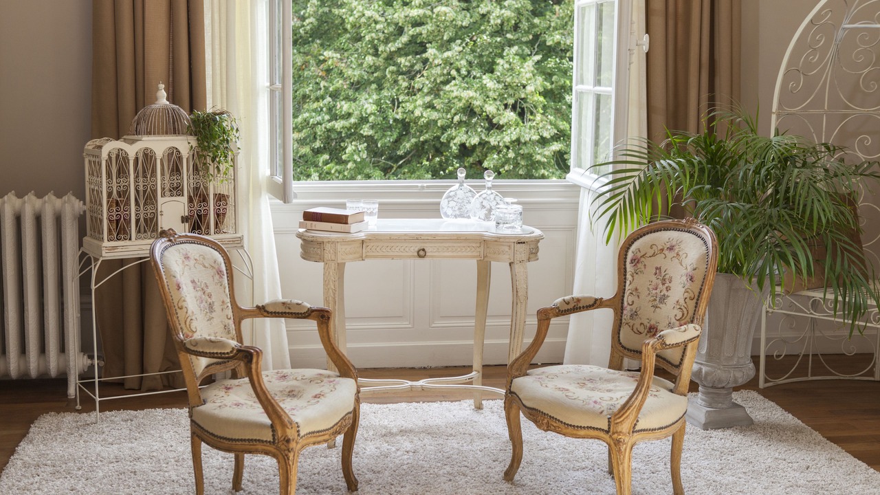 Photo of Bedroom in Sainte-Catherine-de-Fierbois