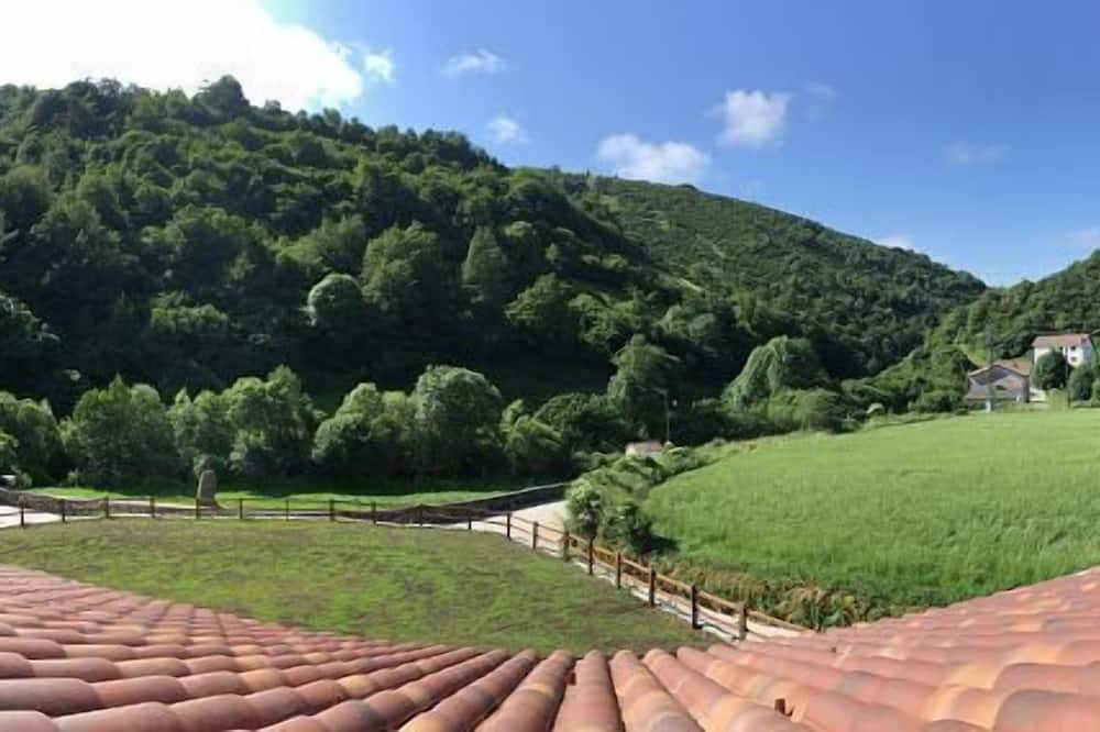 Photo of Outdoor in Erro