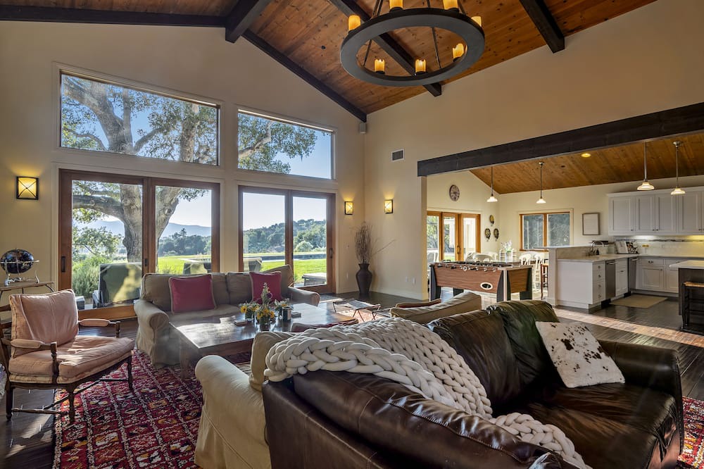 Photo of Livingroom in Solvang