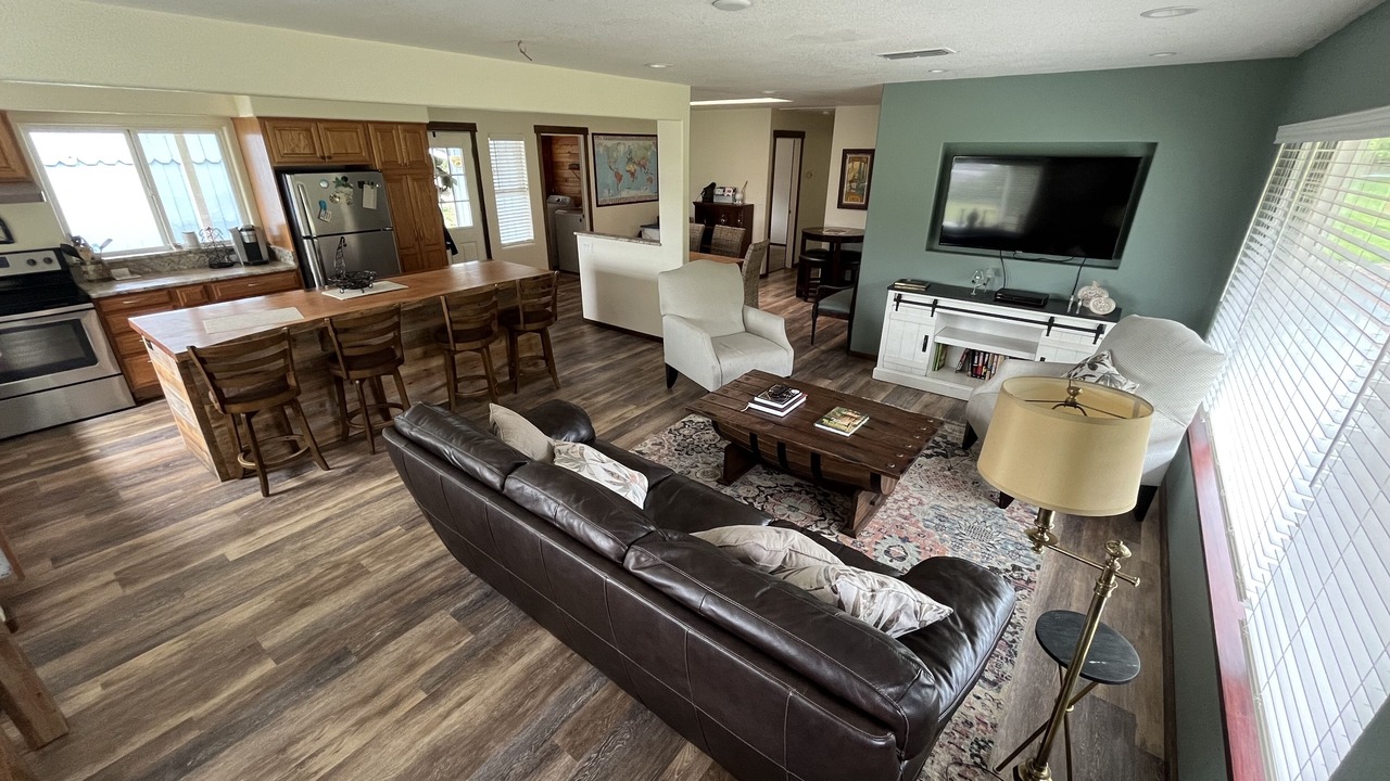 Photo of Others in Murphy