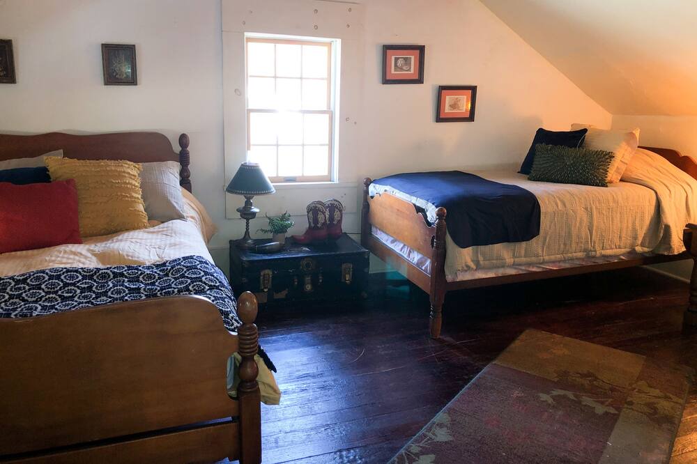 Photo of Bedroom in Wurtsboro