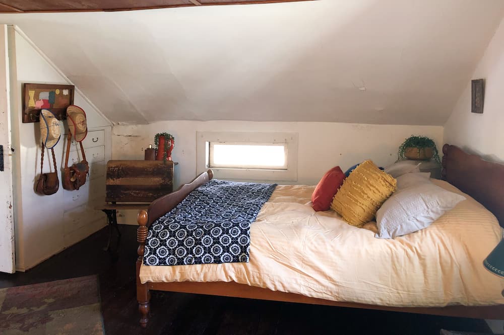 Photo of Bedroom in Wurtsboro