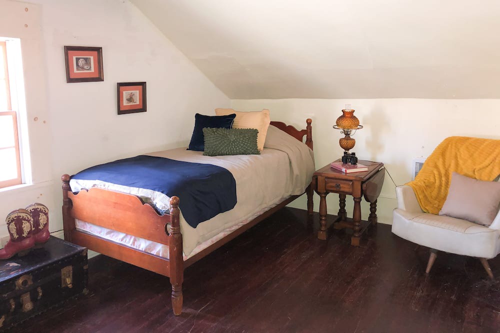 Photo of Bedroom in Wurtsboro