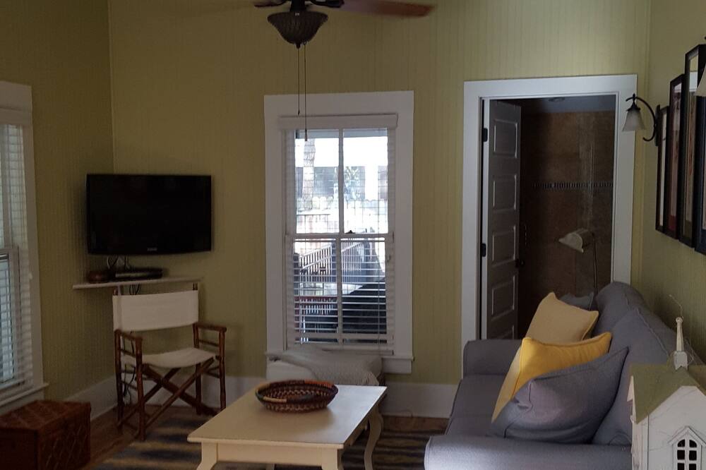 Photo of Bedroom in Ozona