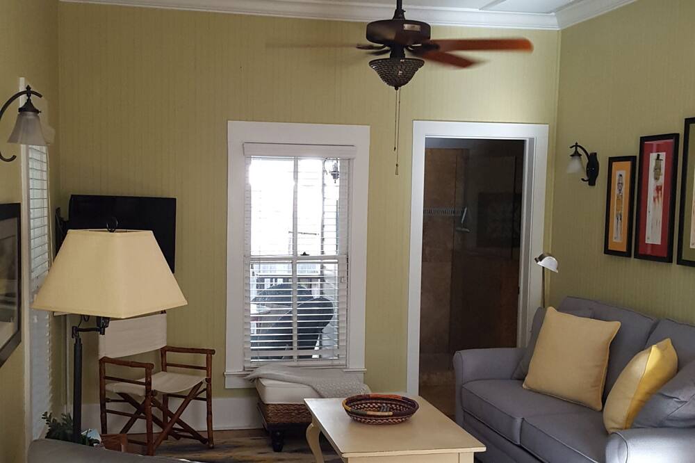 Photo of Bedroom in Ozona