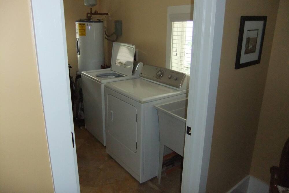 Photo of Bedroom in Ozona