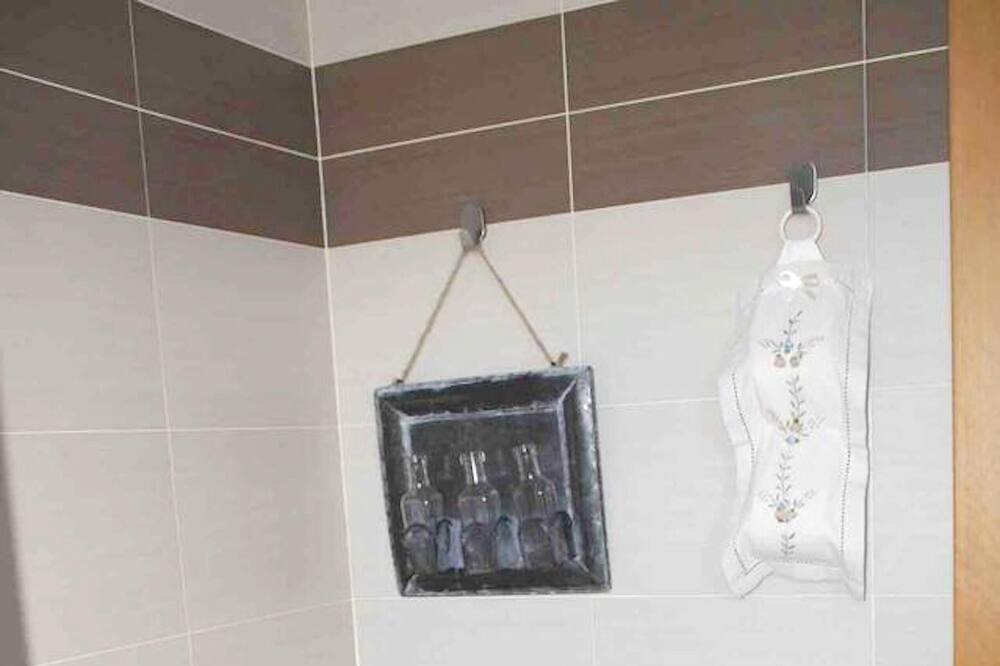 Photo of Bathroom in El Perello