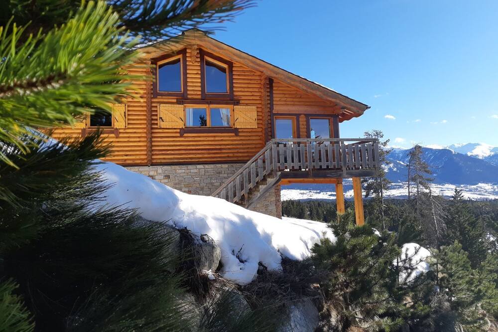 Photo of Outdoor in Pyrenees 2000