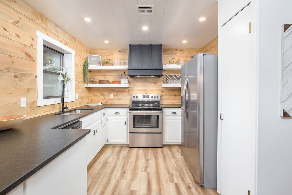 Photo of Kitchen in Sulphur