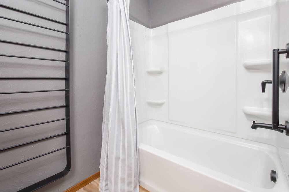 Photo of Bathroom in Sulphur
