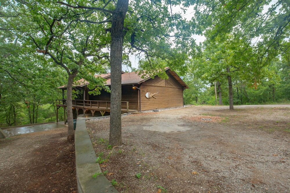 Photo of Others in Sulphur