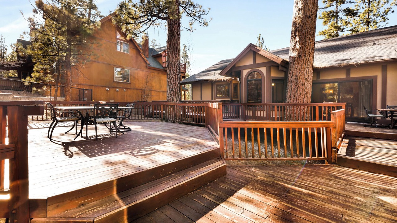 Photo of Outdoor in Evergreen Estates
