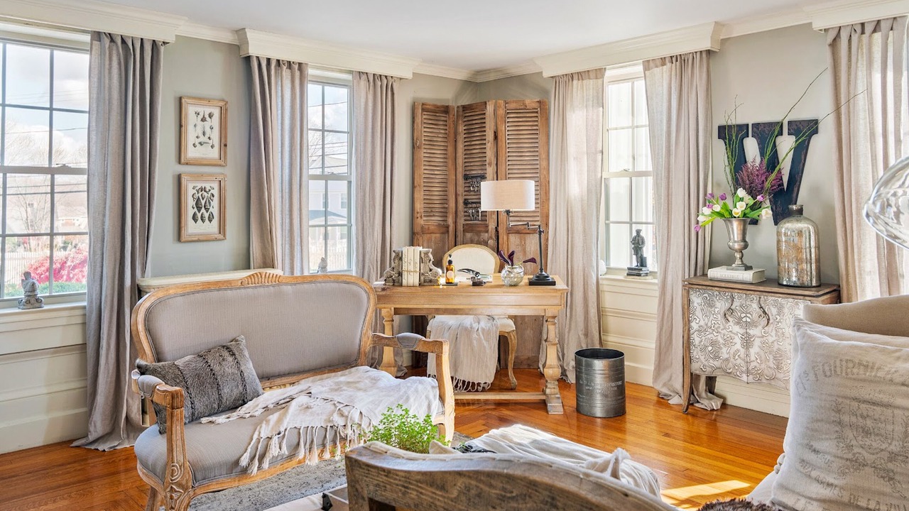 Photo of Others in Thompson