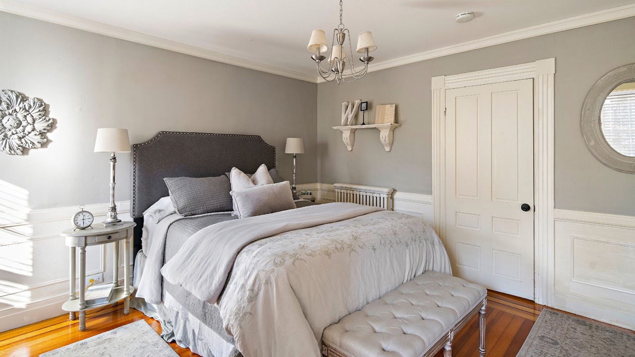 Photo of Others in Thompson