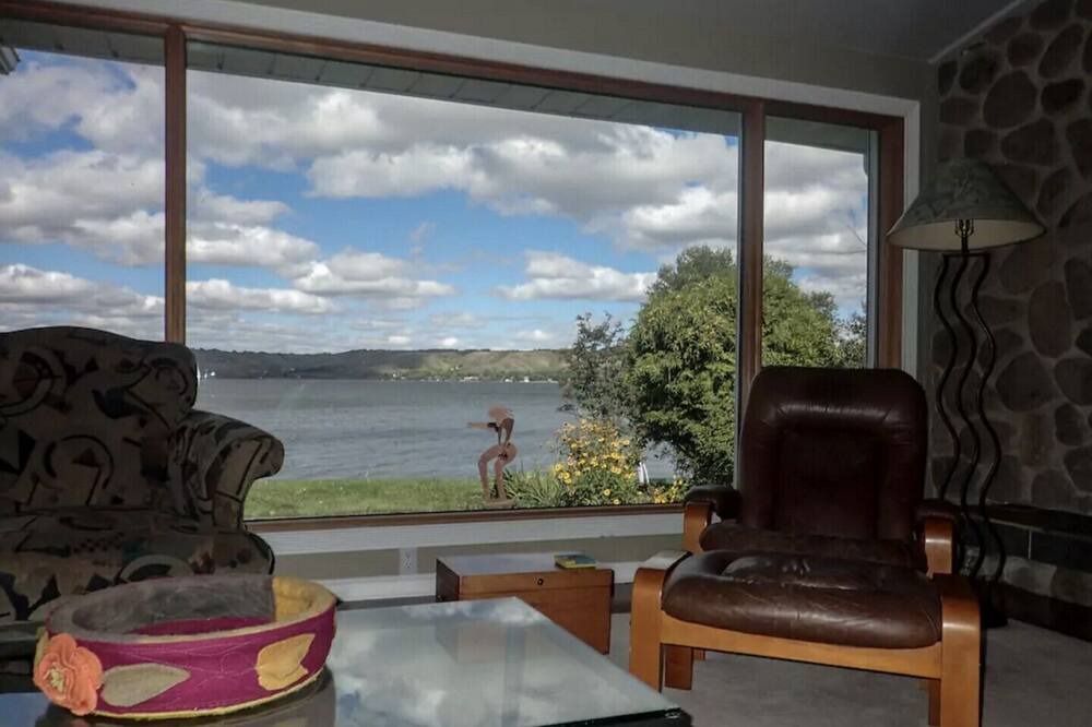 Photo of Bedroom in B-Say-Tah