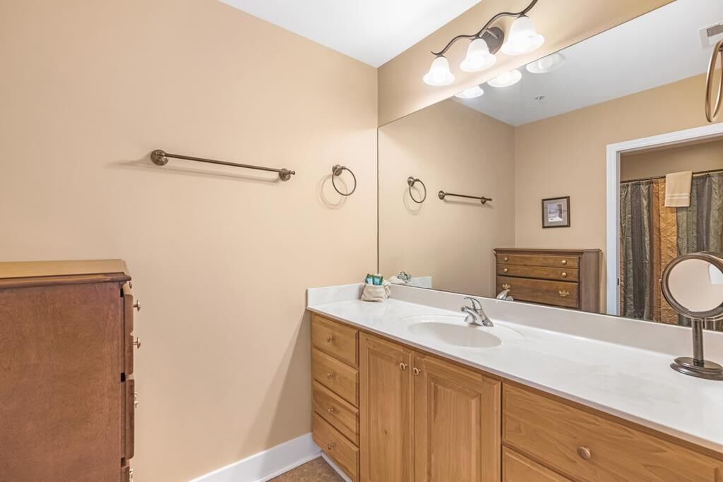 Photo of Bathroom in Foscoe