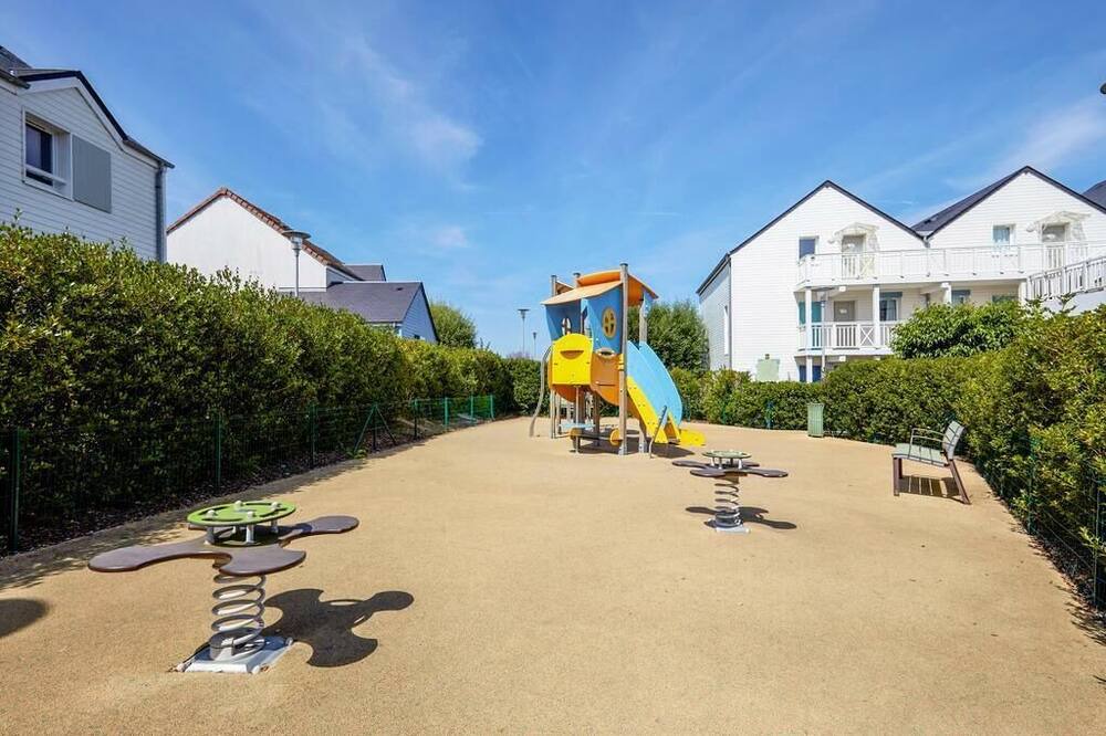 Photo of Others in Courseulles-sur-Mer