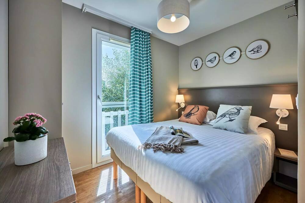 Photo of Bedroom in Courseulles-sur-Mer
