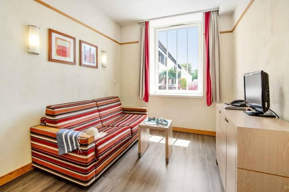 Photo of Livingroom in Loches