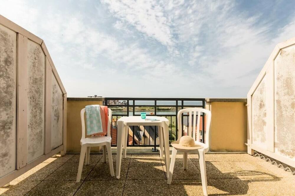 Photo of Patio Balcony in Port Guillaume