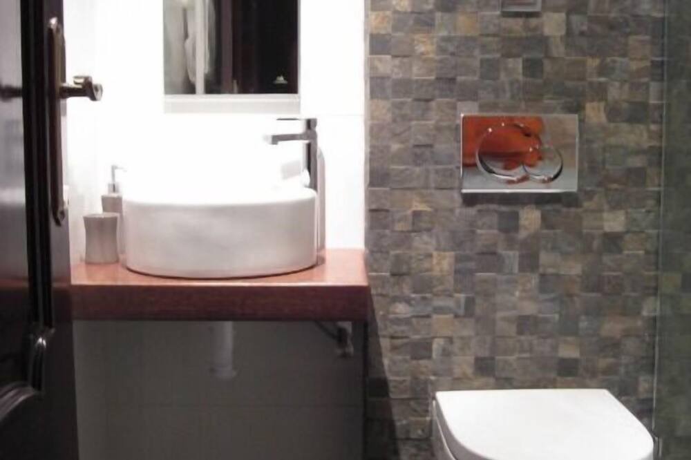 Photo of Bathroom in Alameda de Cervera