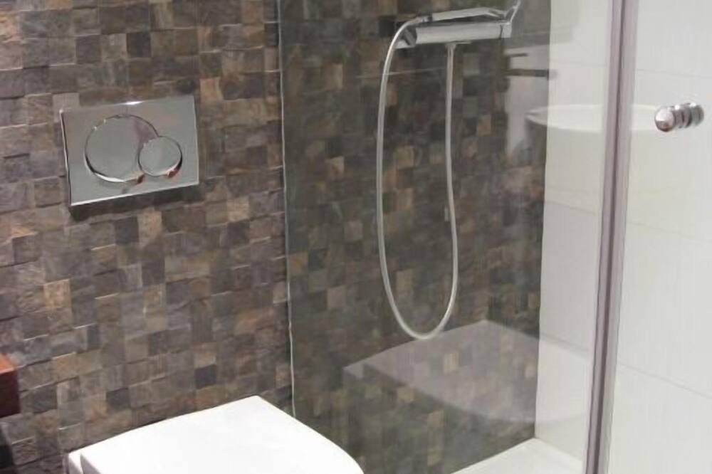 Photo of Bathroom in Alameda de Cervera