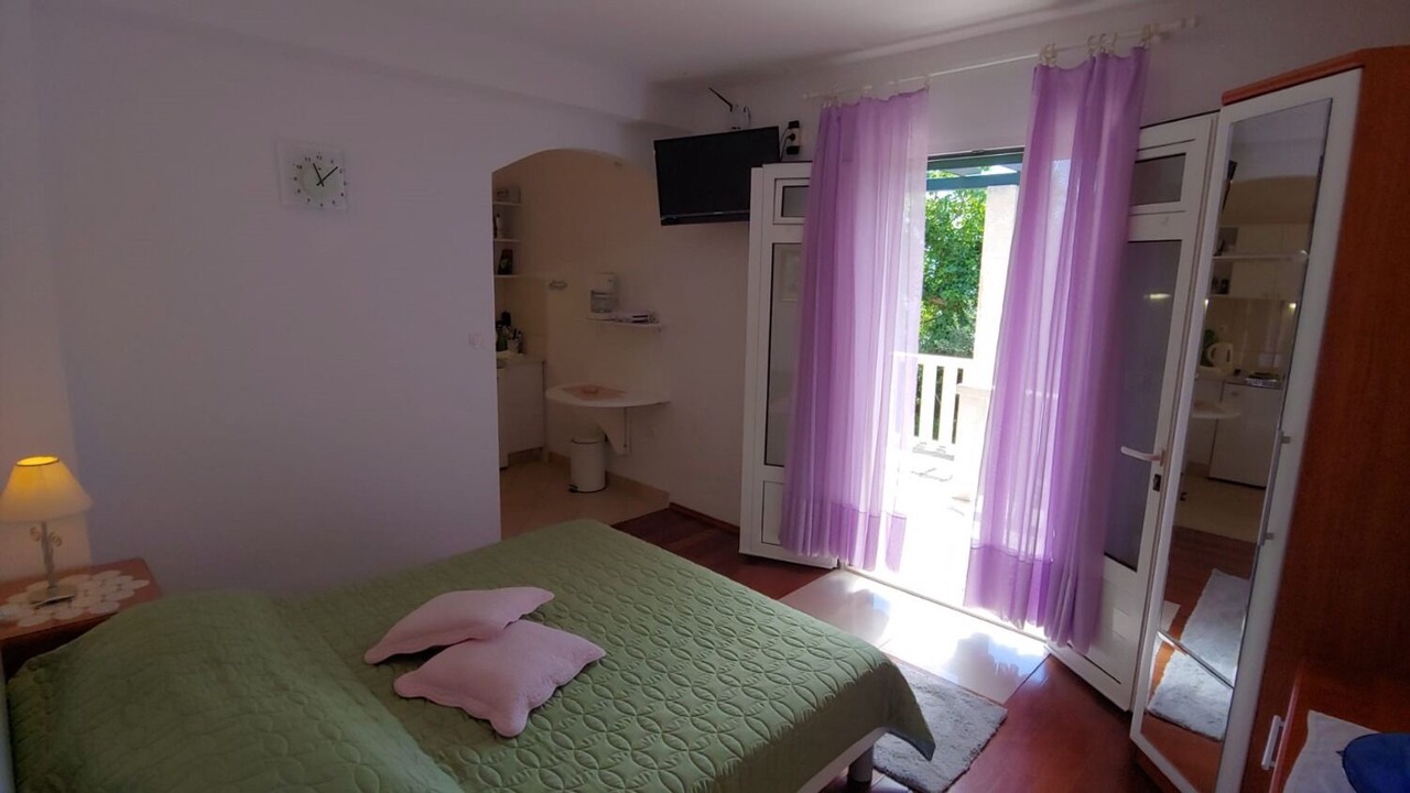 Photo of Bedroom in Bol
