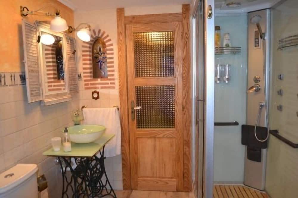 Photo of Bathroom in Aguilar de Campoo