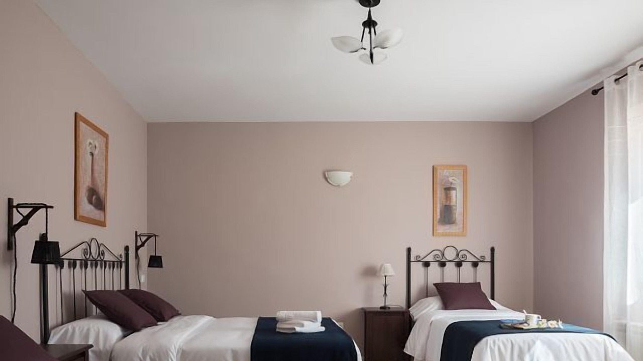 Photo of Bedroom in Castillejo de Mesleon