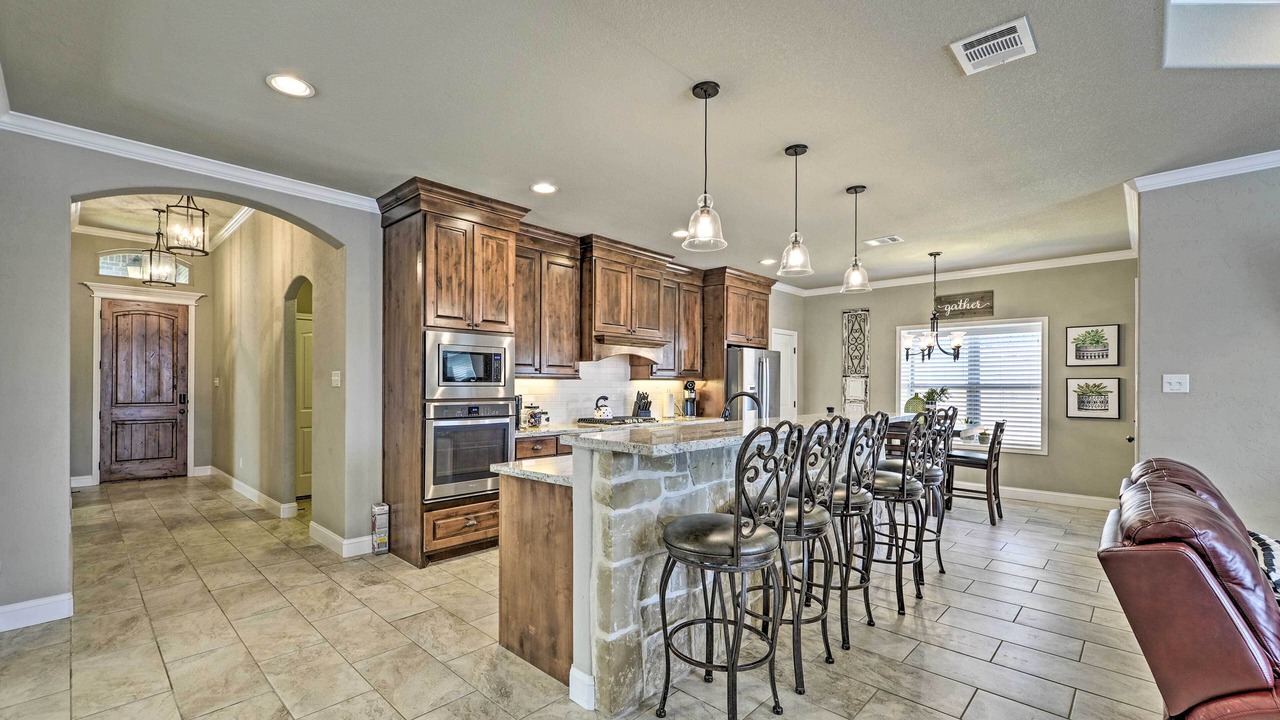 Photo of Kitchen in Emerald Forest