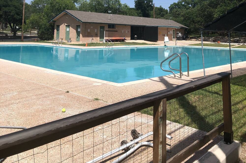 Photo of Outdoor in Leon Valley
