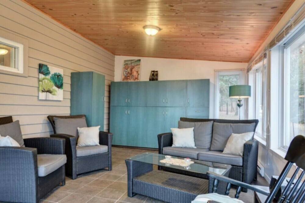 Photo of Livingroom in Montmagny Regional County Municipality