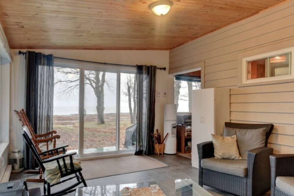 Photo of Livingroom in Montmagny Regional County Municipality
