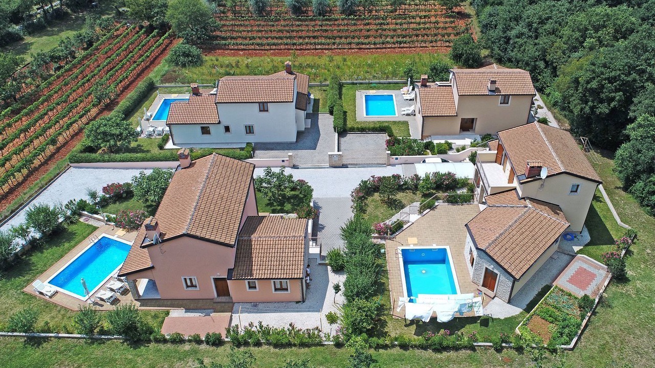 Photo of Outdoor in Mofardini