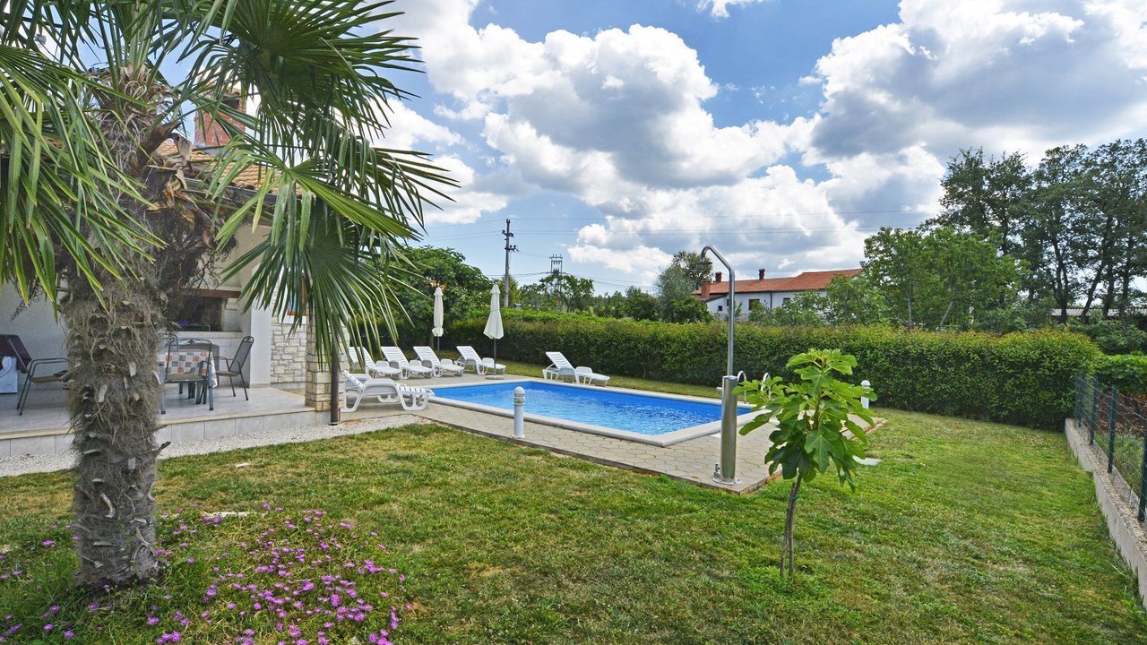 Photo of Outdoor in Mofardini