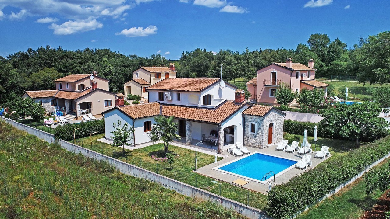Photo of Outdoor in Mofardini