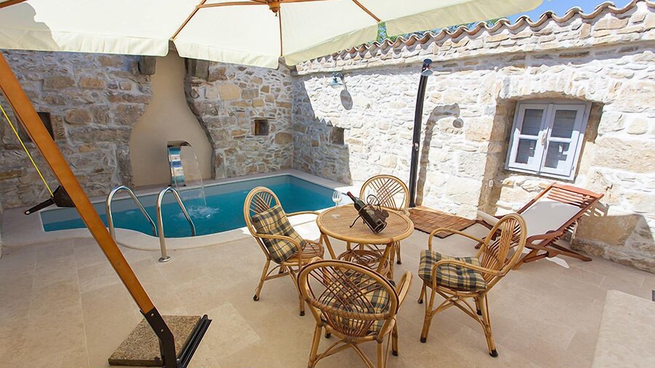 Photo of Outdoor in Krbune