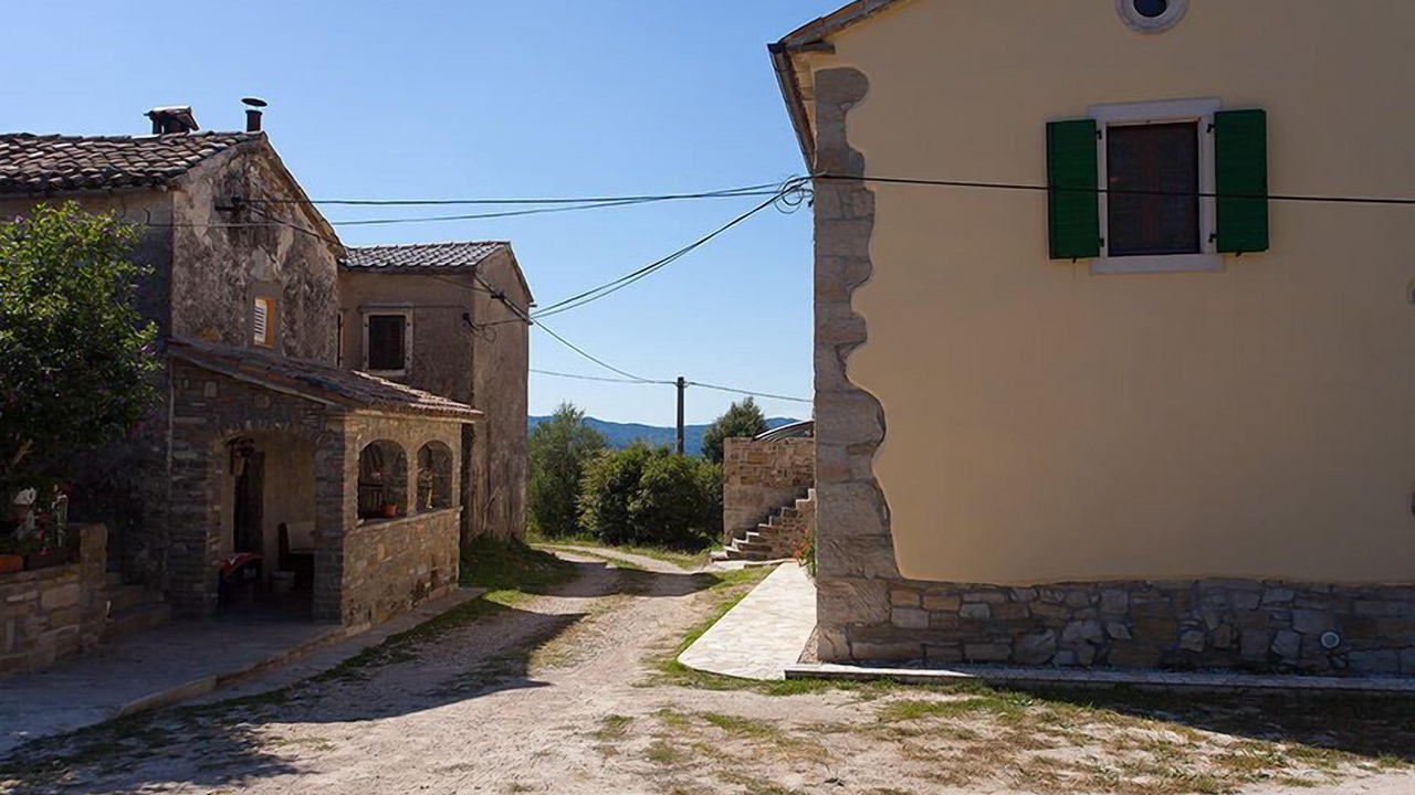 Photo of Outdoor in Krbune