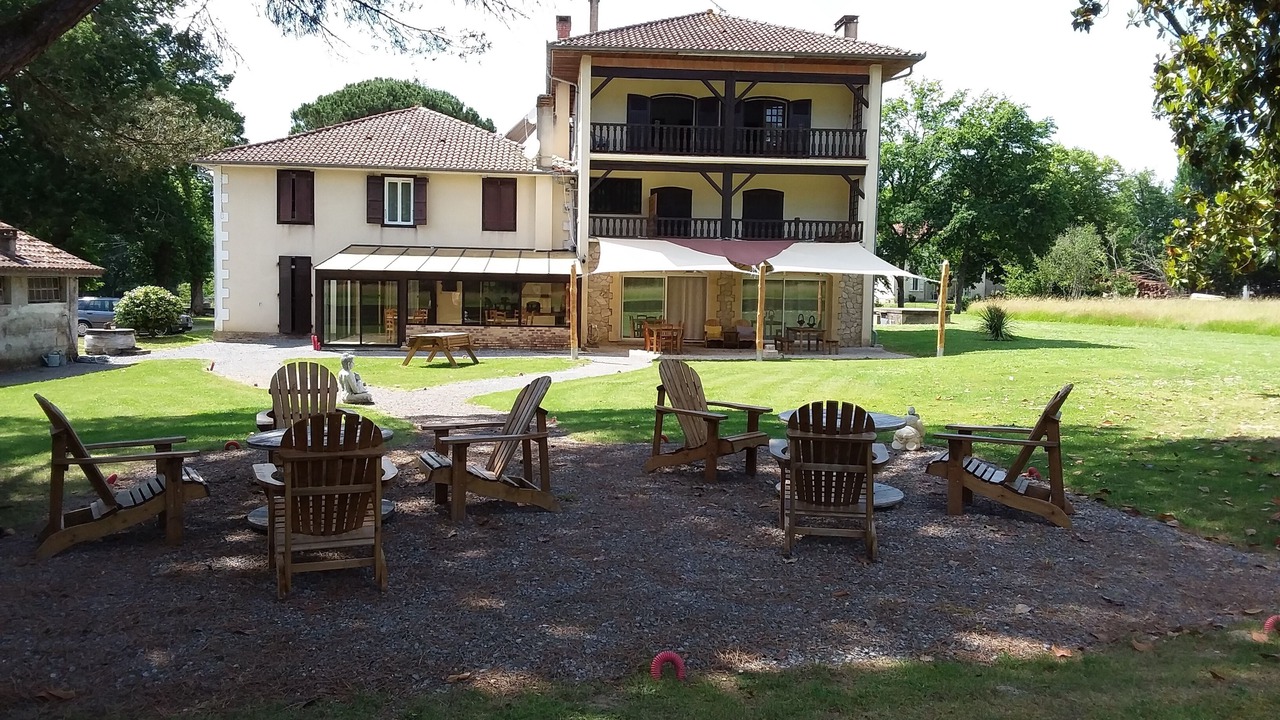 Photo of Outdoor in Villenave