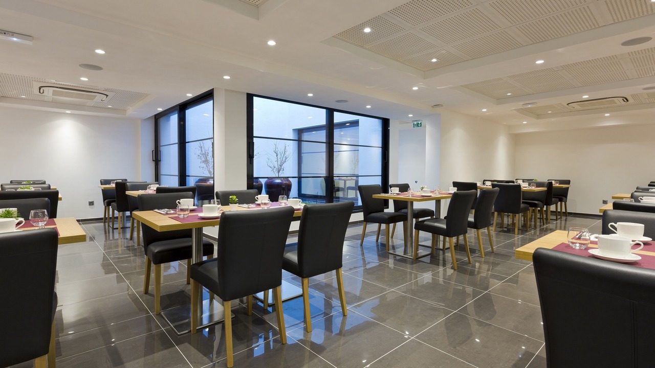 Photo of Others in Quartier de la Chapelle