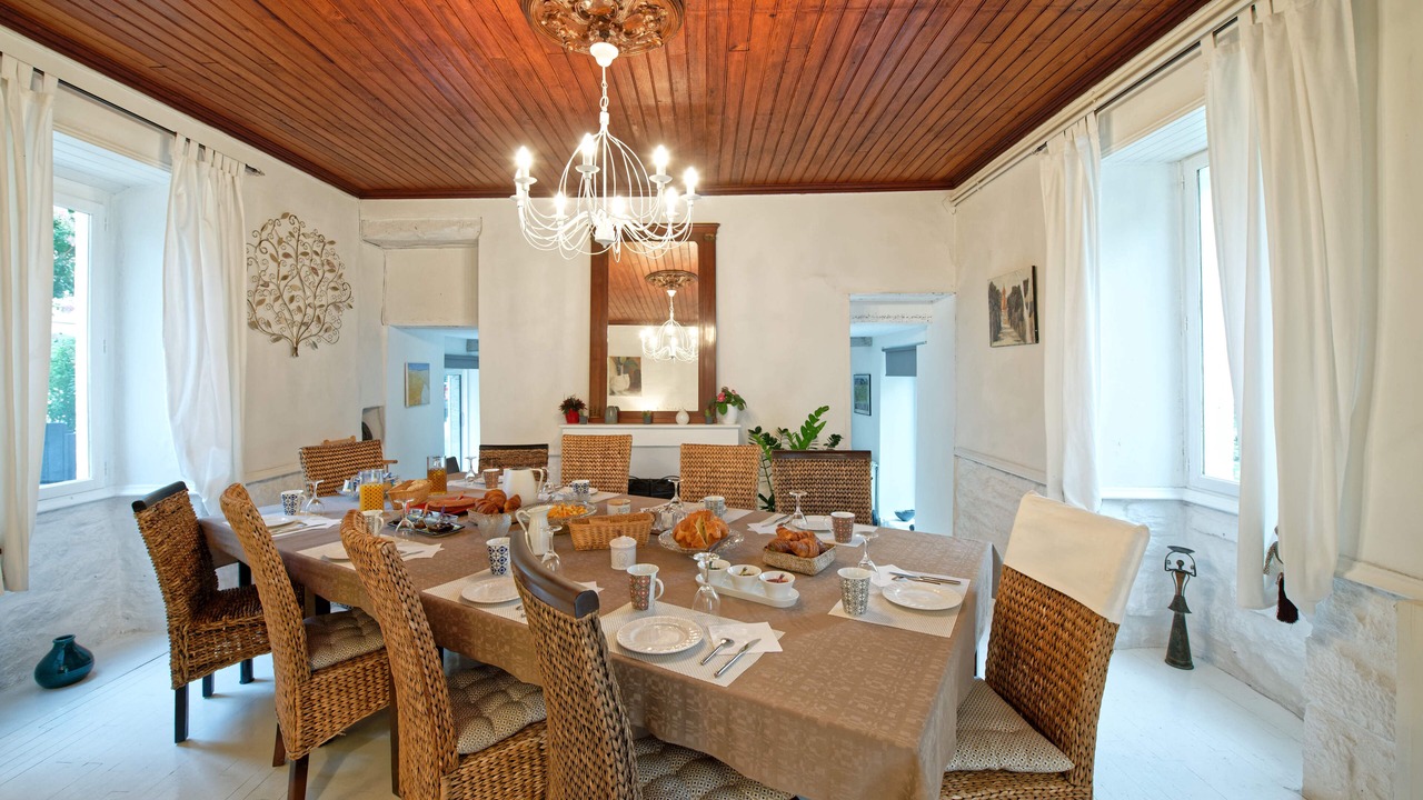 Photo of Others in Meyronne