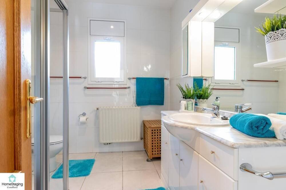 Photo of Bathroom in Bon Relax