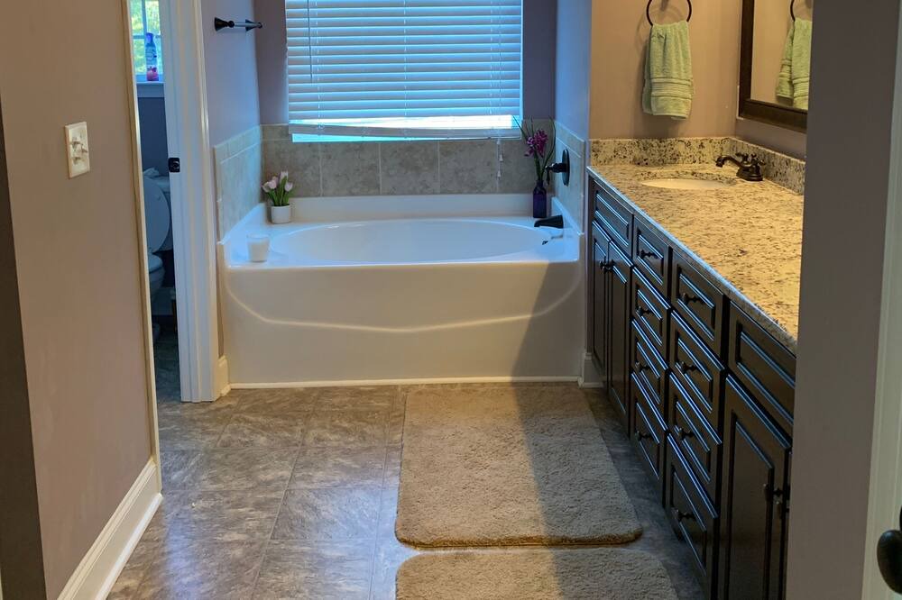 Photo of Bathroom in Aiken