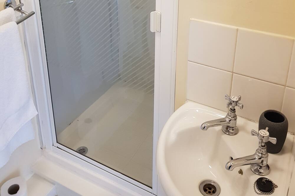 Photo of Bathroom in Bramley