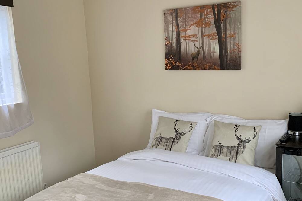 Photo of Bedroom in Bramley