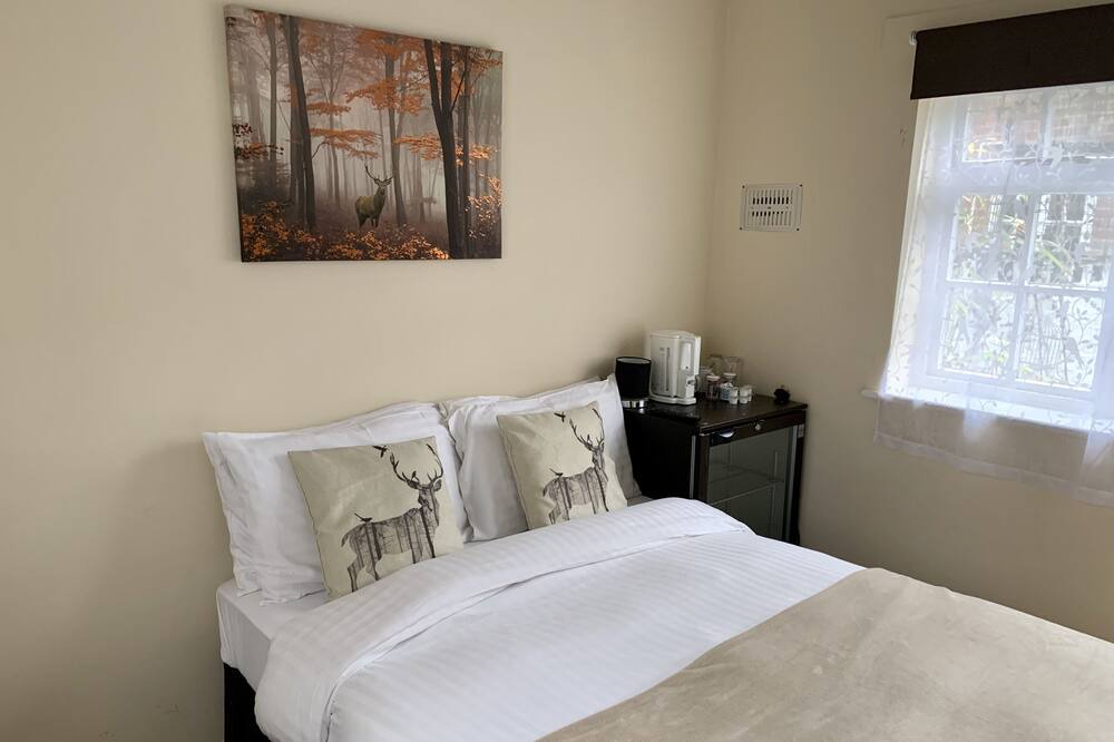 Photo of Bedroom in Bramley