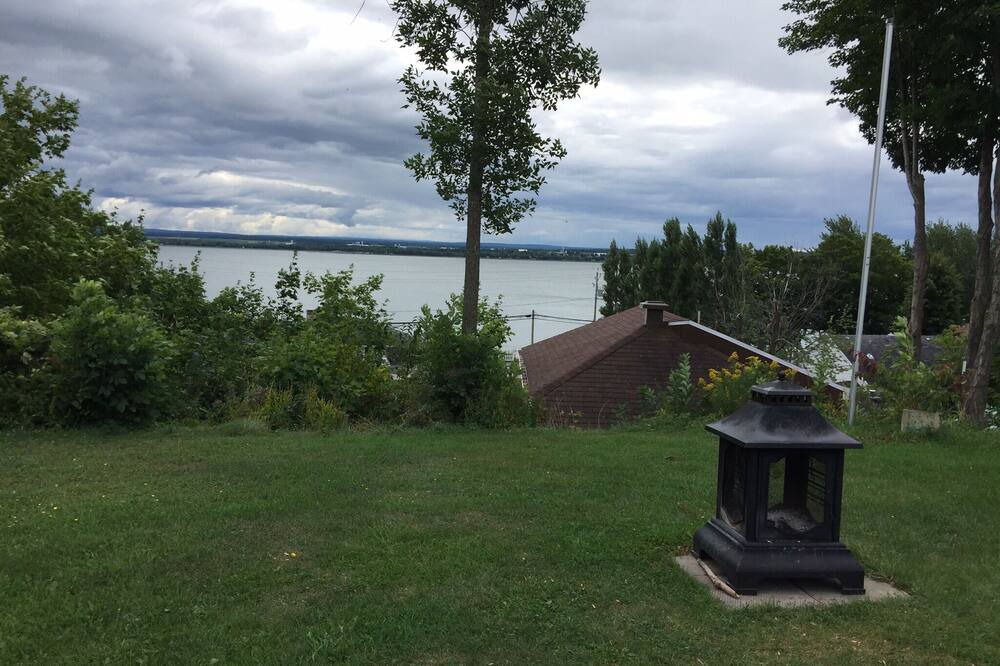 Photo of Outdoor in Saint-Jean-de-l'lle-d'Orleans