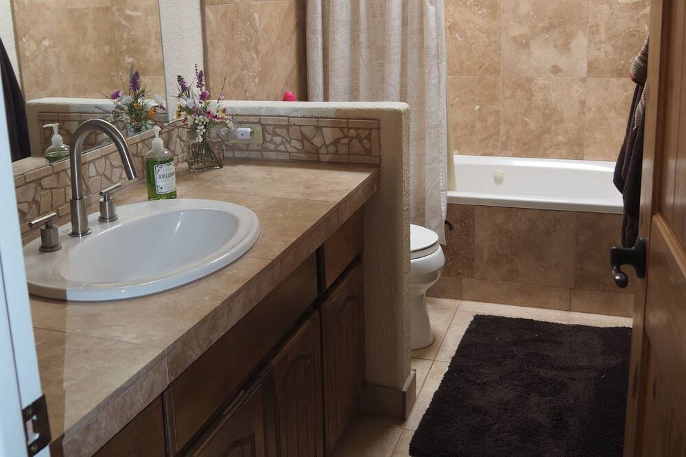 Photo of Bathroom in Rio Verde