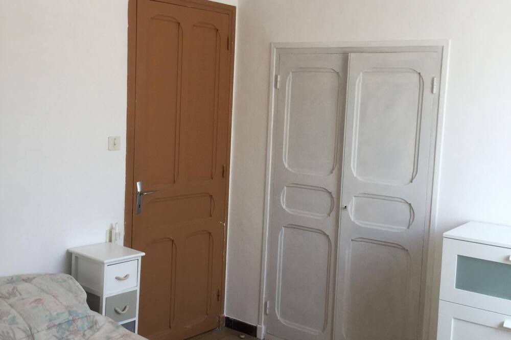 Photo of Bedroom in Prats-de-Mollo-la-Preste