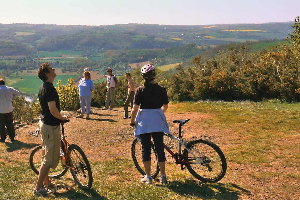 Photo of Others in Le Vey